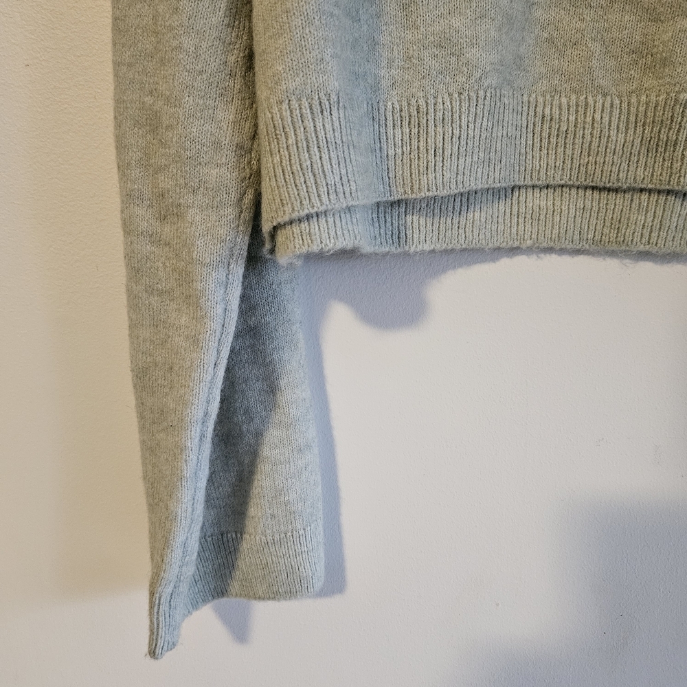 H&M Light Green Sweater with Pearl Details - Picture 4 of 7